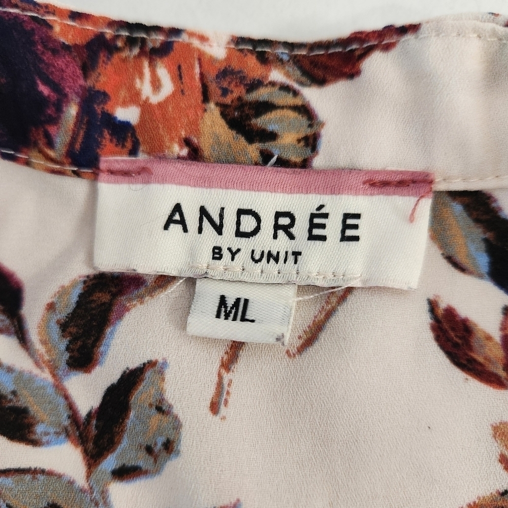 Andree by Unit flowy floral blouse size ML - Picture 8 of 10